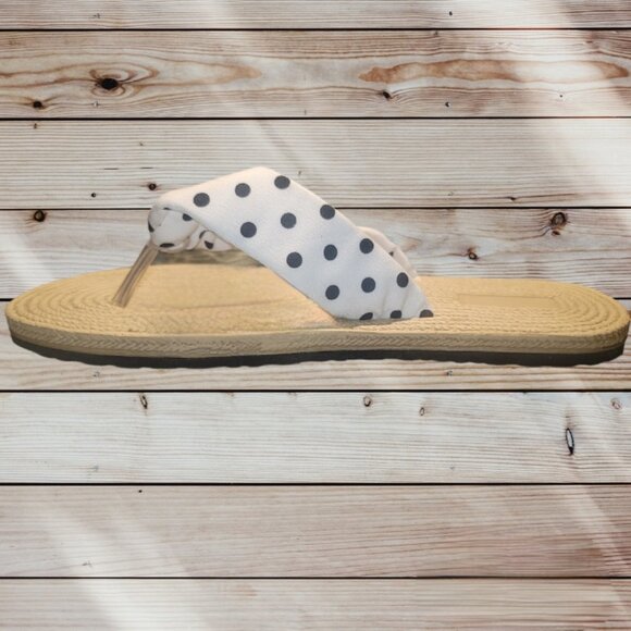 White-Black Polka Dot - Size 8 - Flip Flop Sandal - Rope Natural Foot Bed - Picture 2 of 4